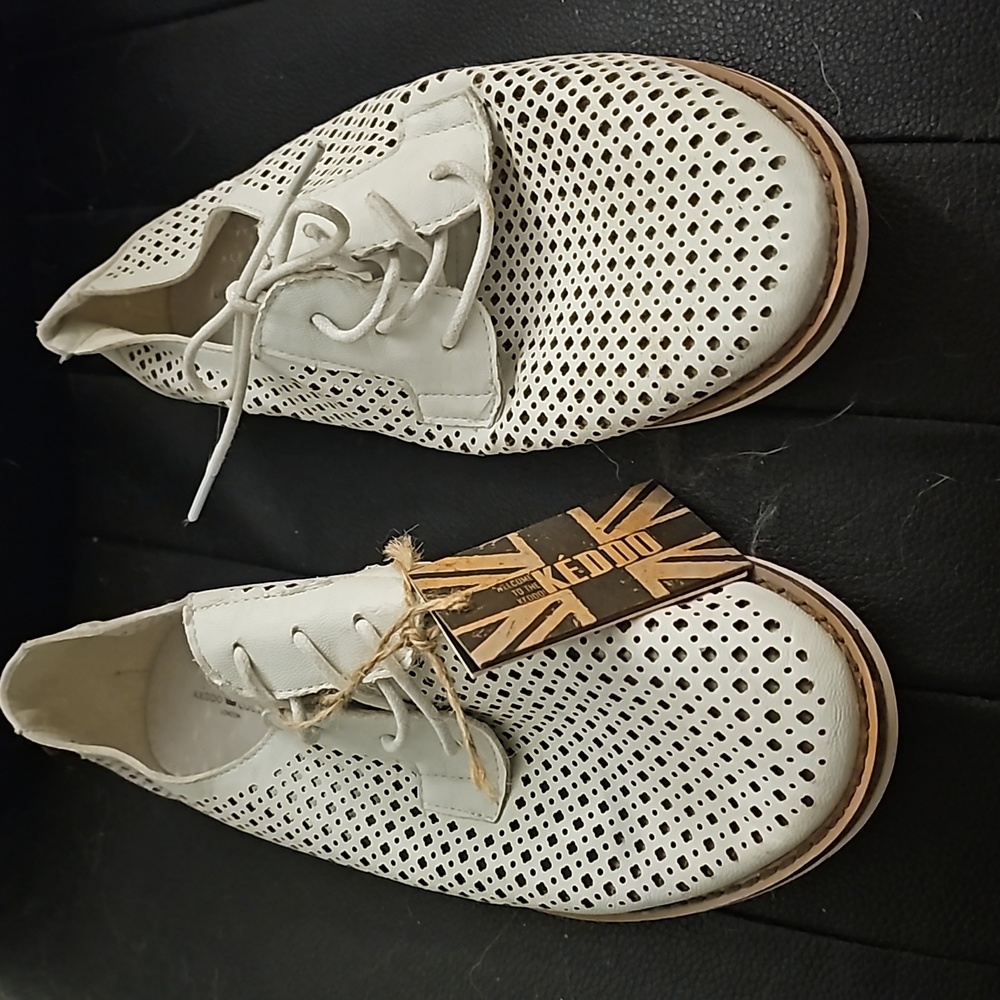 Kiddo Couture women's size 10